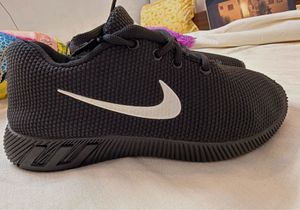 Nike Dupe black sneakers 🖤