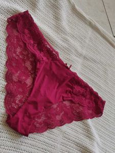 Women's Lace Trim Thong Panty