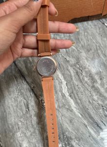 Elegant Women's Quartz Watch