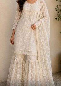 Elegant White thread Work  Kurta Set