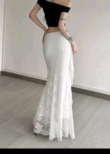 Elegant White Lace Fishtail Skirt