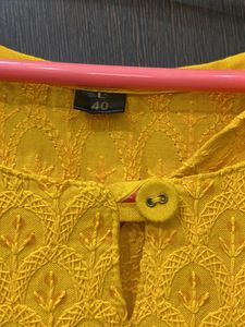 Chikankari Kurta 💛
