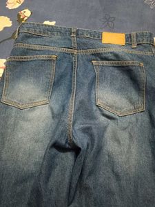 Stylish Wide-Leg Denim Jeans