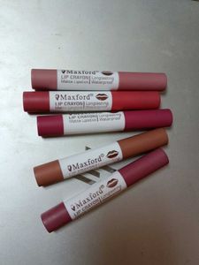 Combo of 4 Crayon lipstick and braclet set