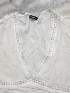 🎉SALE🦢White Dress with Lace Details