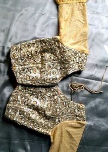 Saaree Gifting