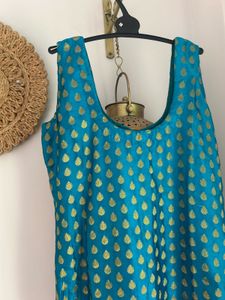 Elegant Teal Banarasi Brocade Kurta:UNUSED