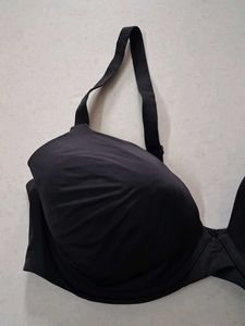 38C Maidenform black Bra