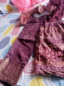 Elegant Indian Kurta Set