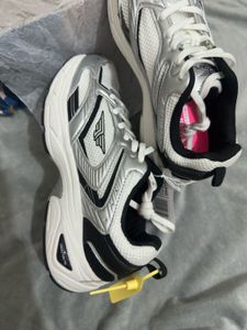 Red Tape Silver &amp; Black Sneakers