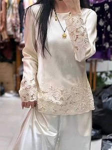 New with tag Cream Floral Embroidered Long Sleeve