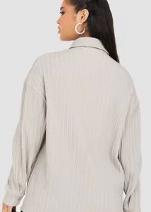 Textured Collared Long Sleeve Shirt