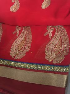 Elegant Red Paisley Saree