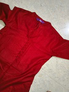 libas women maroon solid stright kurta
