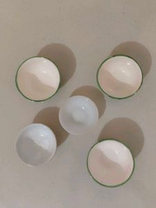 Set of 5 Small Decorative Bowls
