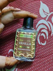 The Love Co. Romantic Vanilla Body Oil