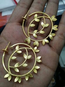 Leaf Design Hoop Earrings