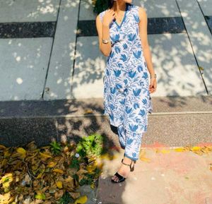 Beautiful Blue Floral Kurta Set