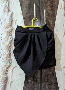 WRJoias Statement Mini Skirt 🖤