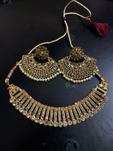 Gold-Toned Stone Choker & Chandbali Set