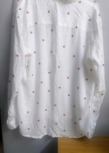 Viral Heart Print White Shirt