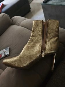 Sparkling Gold Heeled Boots