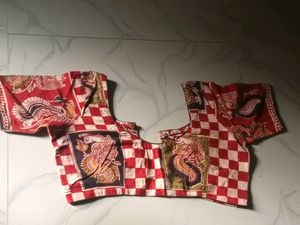 GentlyUsed Unique Red&White Printed Blouse-36"Bust