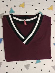Classic Blue Denim Jeans &amp; Maroon Tee