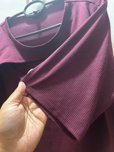 Westside XXL Ribbed Cut-out Top