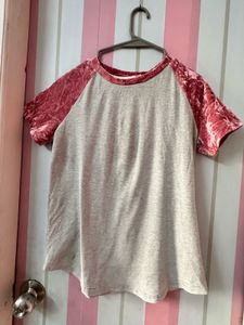 pink Velvet sleeve top🌸💗🎀