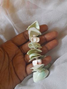 BEACHY SHELL BRACELET 🏖 🐚