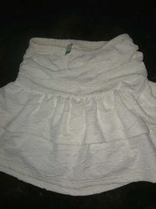 Chic White Textured Mini Skirt