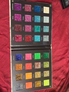 Stellar Glitter Eyeshadow Palette