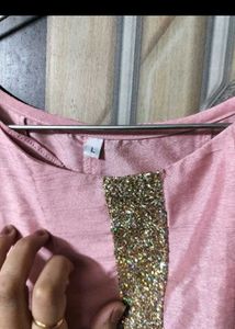 Elegant Pink Kurta with Gold Embellishments