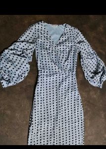 Elegant Blue Polka Dot Midi Dress
