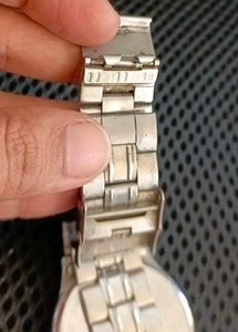 FOCE Quartz Big Dial Watch with Silver Strap.