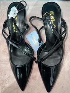 Elegant Black Patent Heels - New with Tags