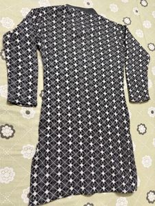 Stylish Geometric Print Knit Kurta