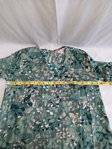 Vintage Floral Green Top