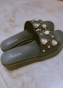 Sandles Heels 👠