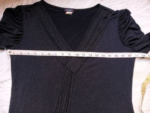 Chic V-Neck Glitter Top