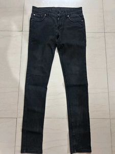 Stylish Dark Wash Skinny Jeans