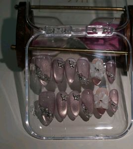 Sparkling Butterfly Press-On Nails