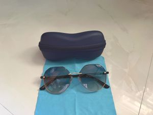 Stylish Geometric Frame Sunglasses