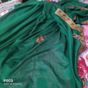 Beautiful Emerald Green Saree without blouse