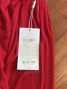 Chic Red Ribbed Bodycon Dress