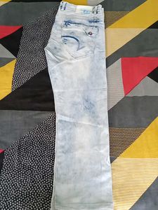 Light Wash Distressed Jeans