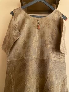 Elegant Gold Patterned Ethnic Gown