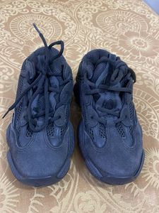 Addidas shoes for unisex