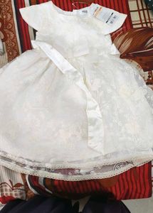 Elegant White Lace Party Dress